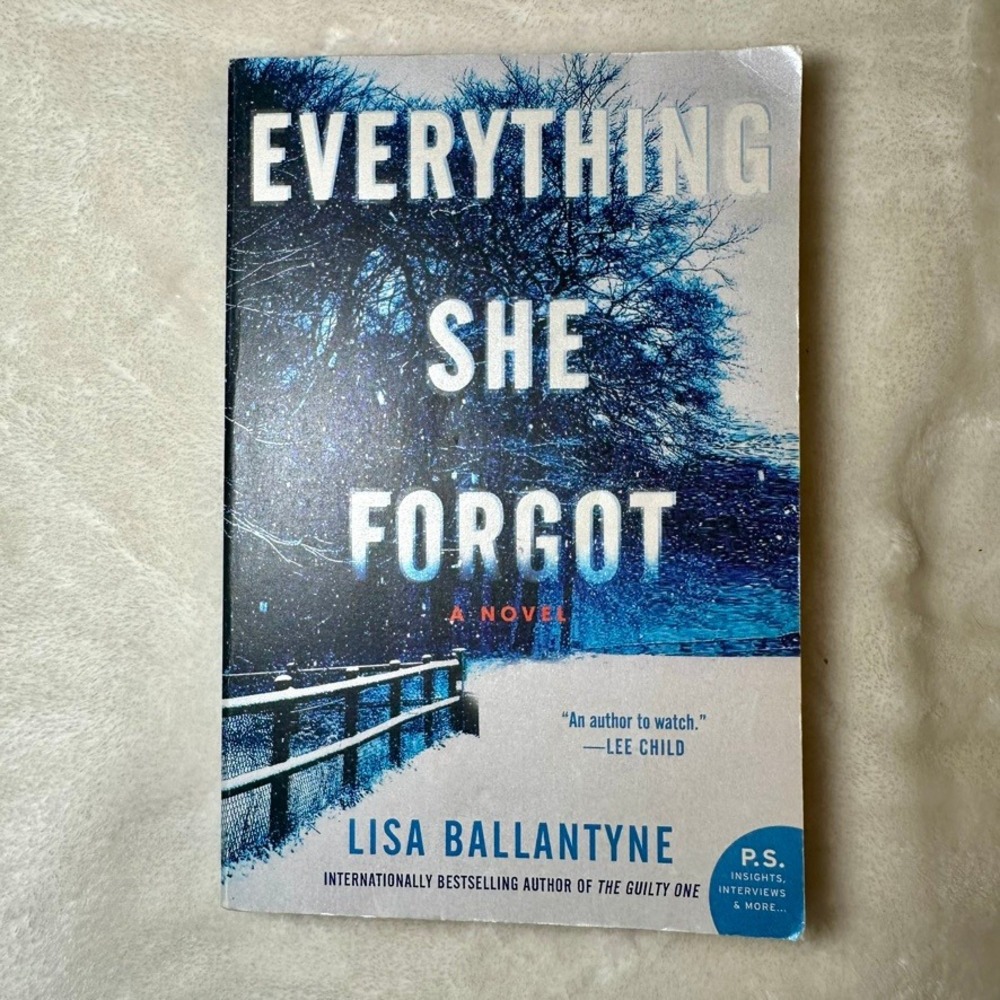 Everything She Forgot by Lisa Ballantyne Paperback Psychological Thriller Novel